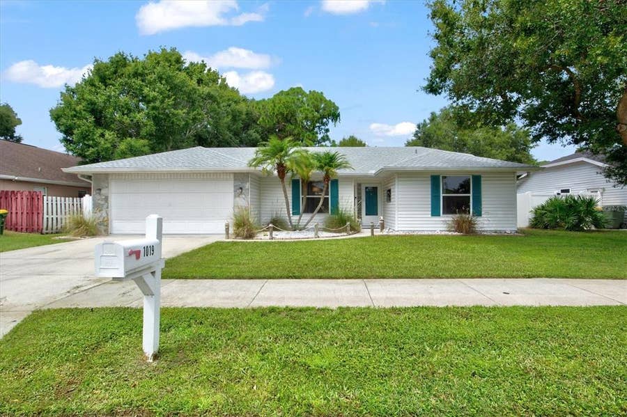 Property photo for 1019 SNEAD AVENUE, Sarasota, FL