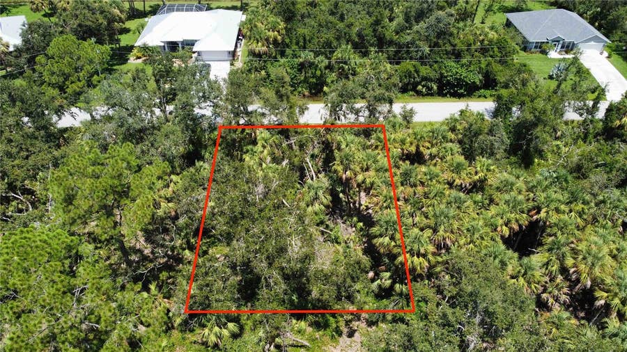 Property photo for SHAWNEE TER, North Port, FL