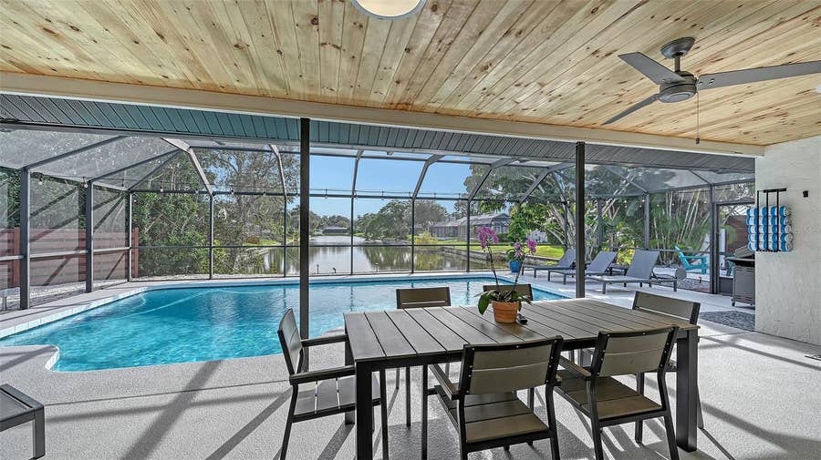 Property photo for 3924 HELENE STREET, Sarasota, FL