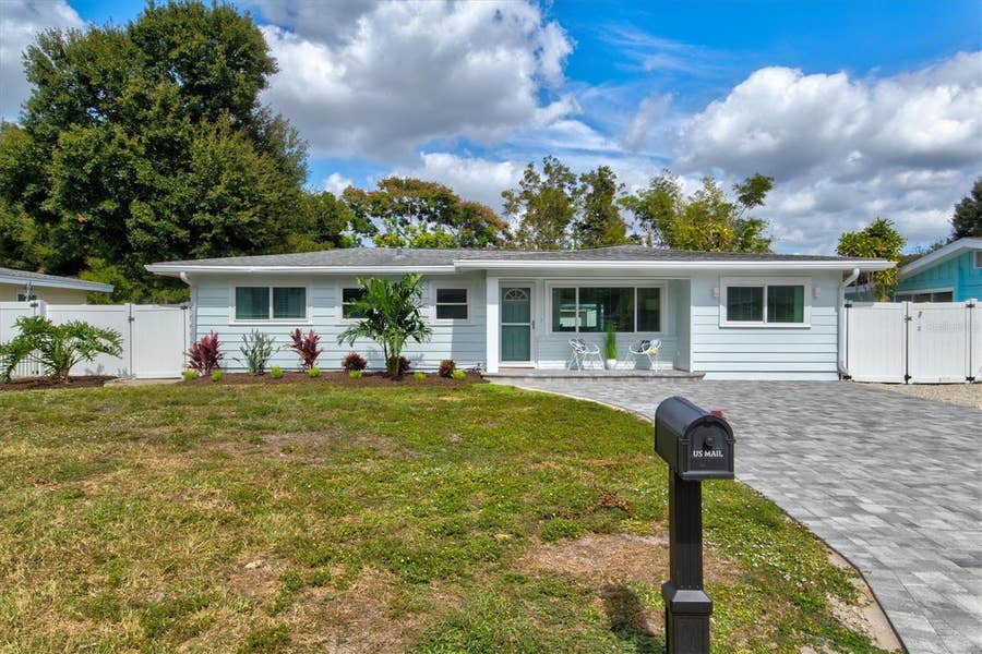 Property photo for 2641 MARTIN STREET, Sarasota, FL