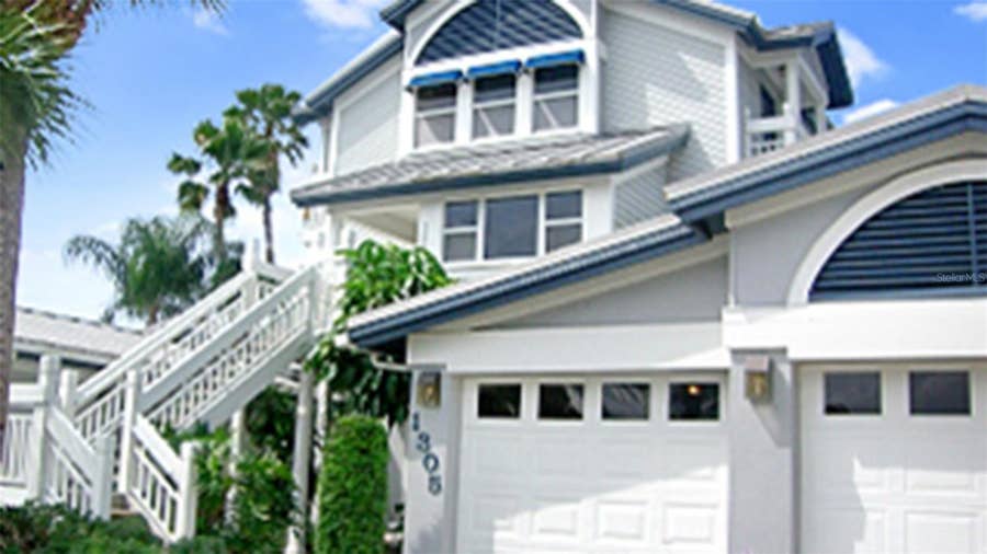 Property photo for 1305 SIESTA BAYSIDE DRIVE, #1305-B, Sarasota, FL