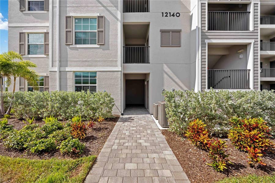 Property photo for 12140 WELLEN GOLF STREET, #101, Venice, FL