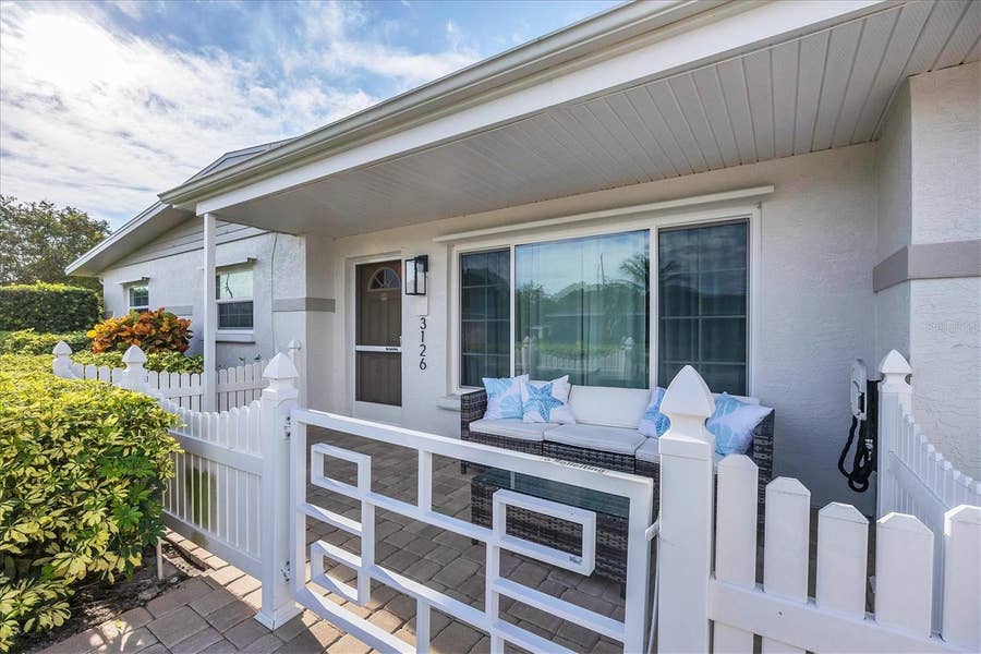 Property photo for 3126 BOUGAINVILLEA STREET, Sarasota, FL