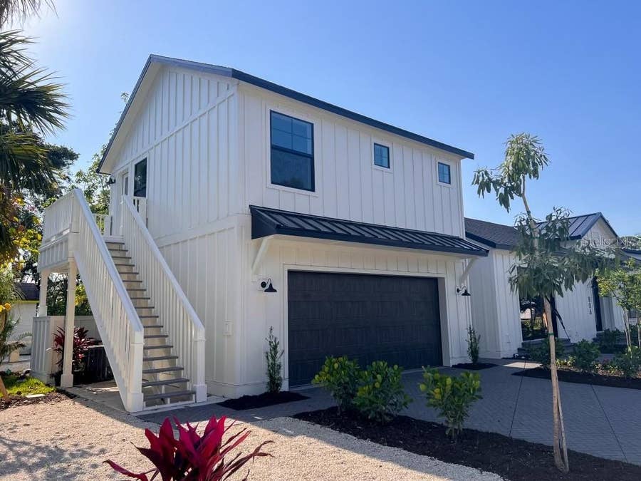 Property photo for 806 S JEFFERSON AVENUE, #1, Sarasota, FL