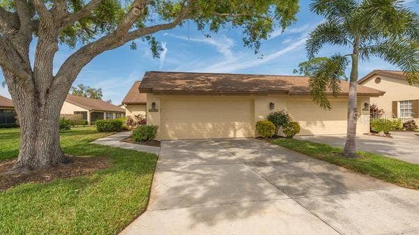 Property photo for 5905 DORAL DRIVE, Sarasota, FL