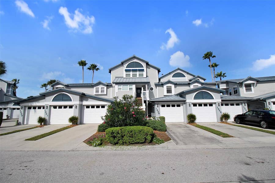 Property photo for 1333 SIESTA BAYSIDE DRIVE, #1333-D, Sarasota, FL