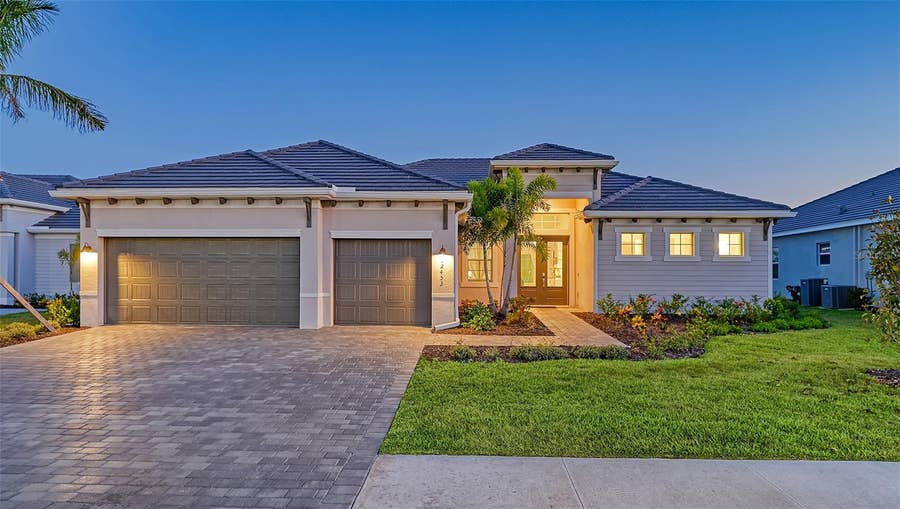 Property photo for 12453 WELLEN GOLF STREET, Venice, FL
