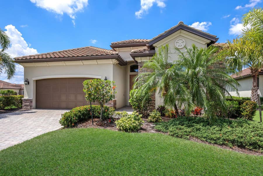 Property photo for 6036 CESSNA RUN, Bradenton, FL