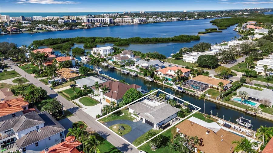 Property photo for 1649 STANFORD LANE, Sarasota, FL