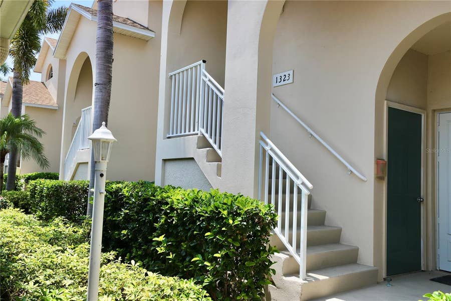 Property photo for 4275 CASTLEBRIDGE LANE, #1323, Sarasota, FL