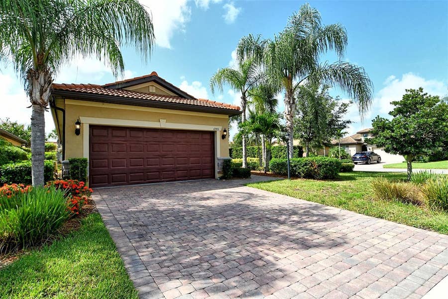 Property photo for 6743 HAVERHILL COURT, Bradenton, FL