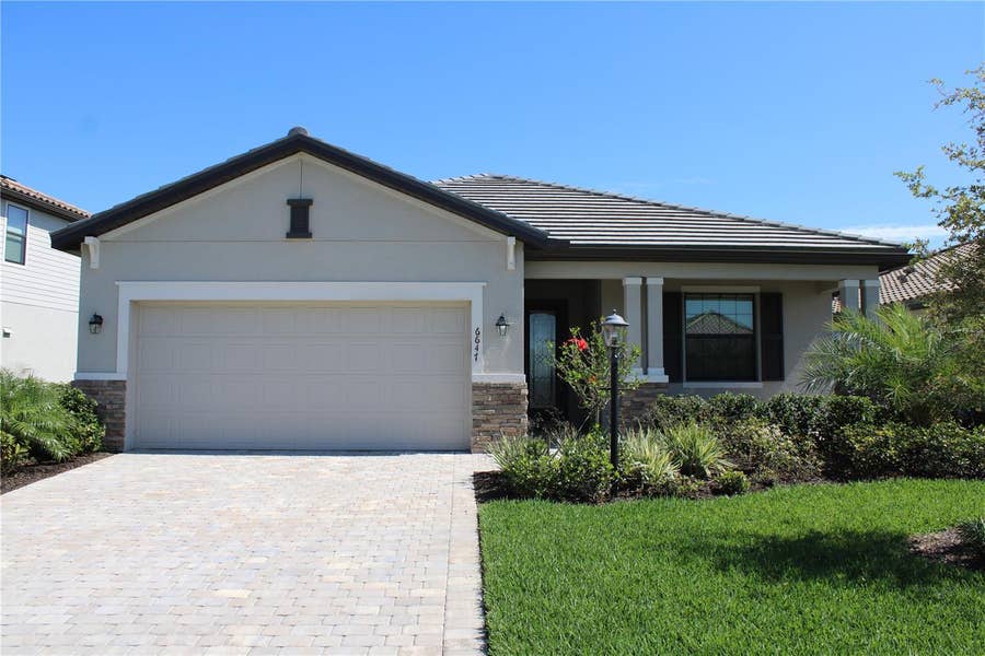 Property photo for 6647 CLAIRBORNE LANE, Bradenton, FL