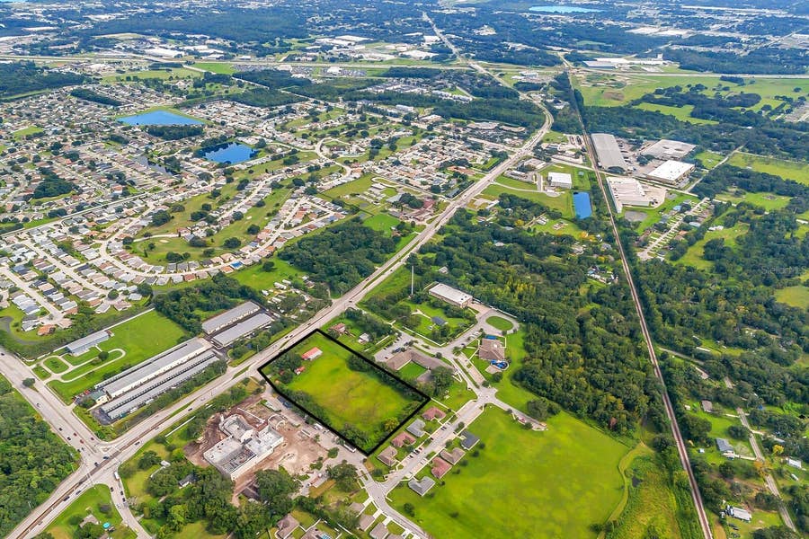 Property photo for 3720 KATHLEEN ROAD, Lakeland, FL