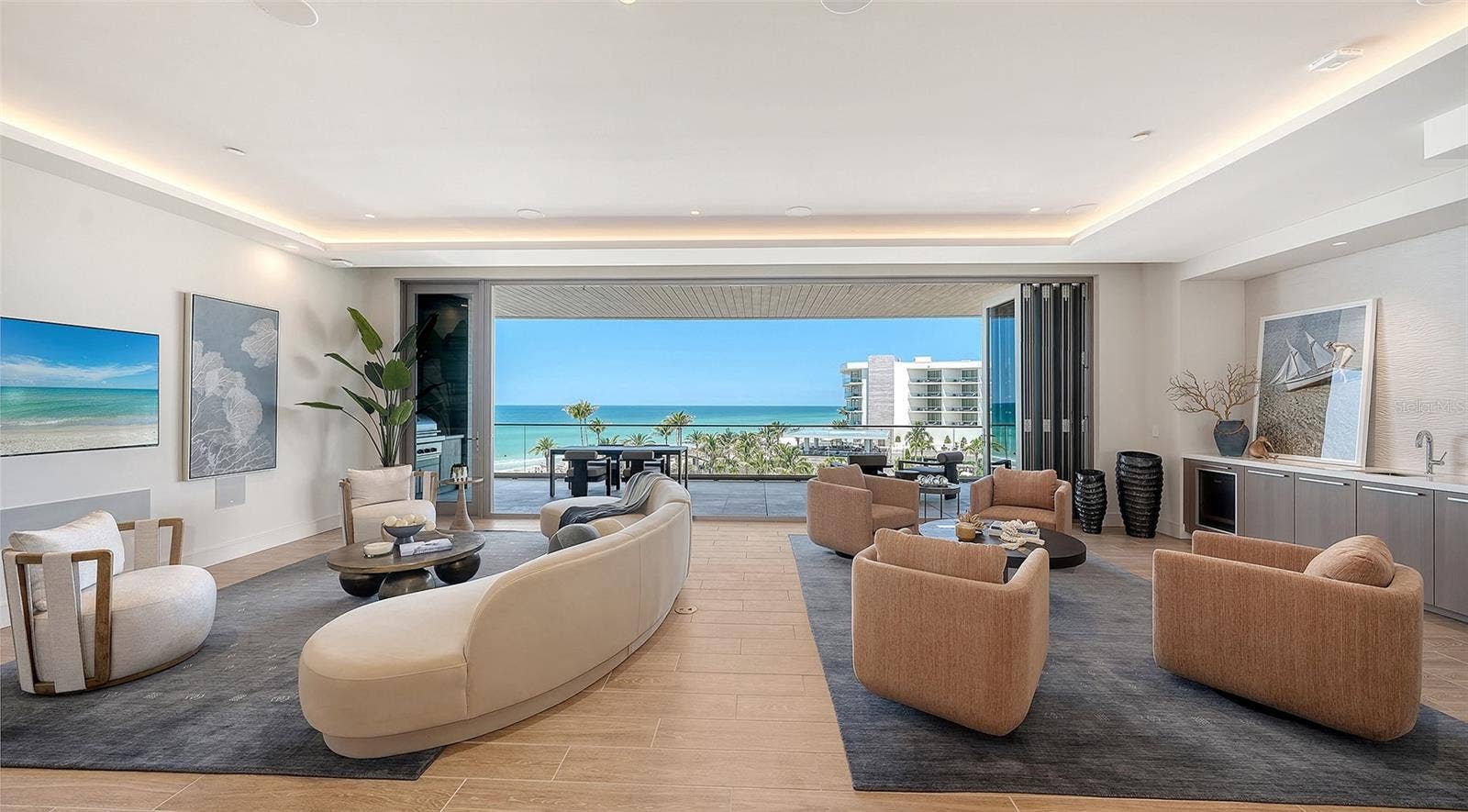 1561 GULF OF MEXICO DRIVE, #403, Longboat Key, FL 34228 1561 GULF OF MEXICO DRIVE, #403, Longboat Key, FL 34228
