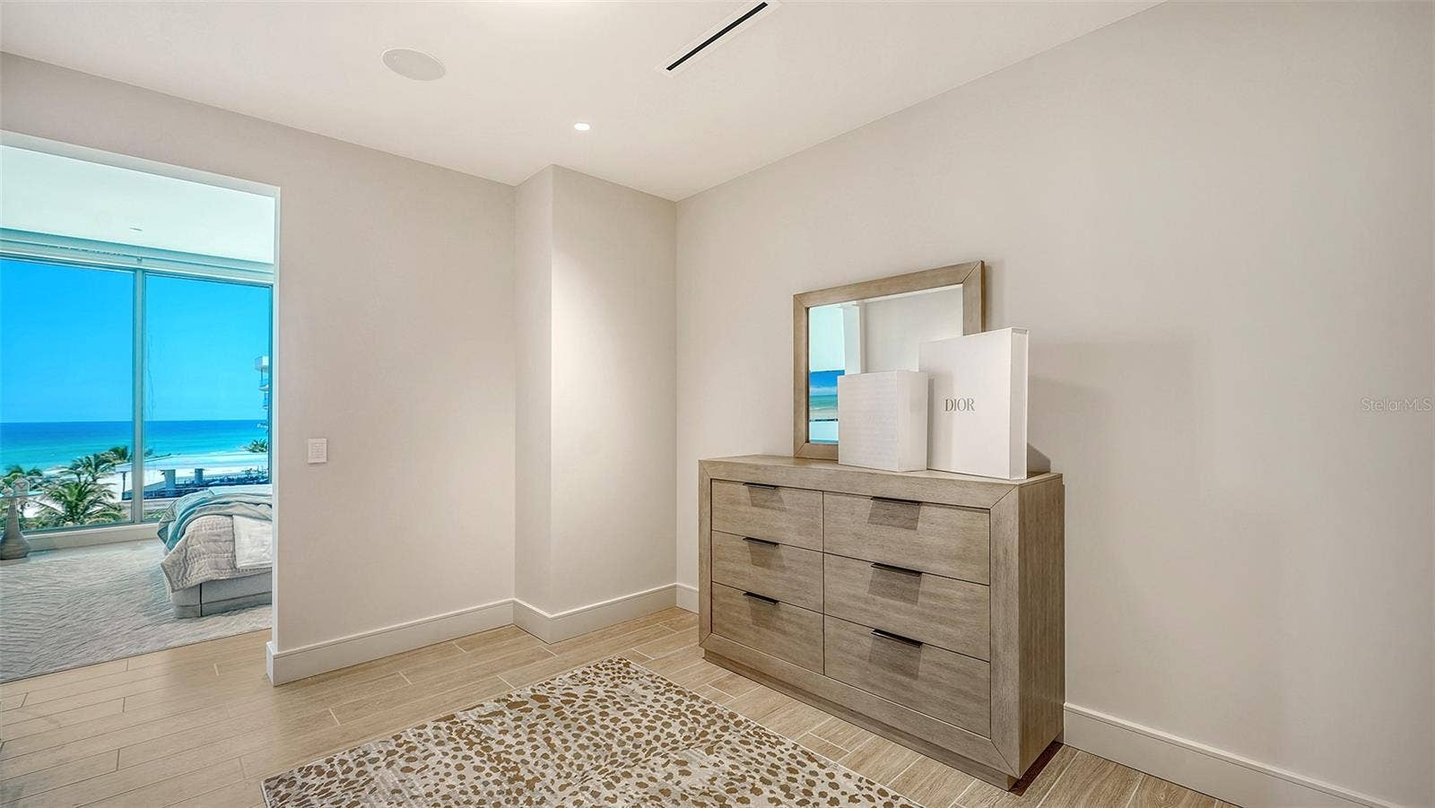 1561 GULF OF MEXICO DRIVE, #403, Longboat Key, FL 34228 1561 GULF OF MEXICO DRIVE, #403, Longboat Key, FL 34228