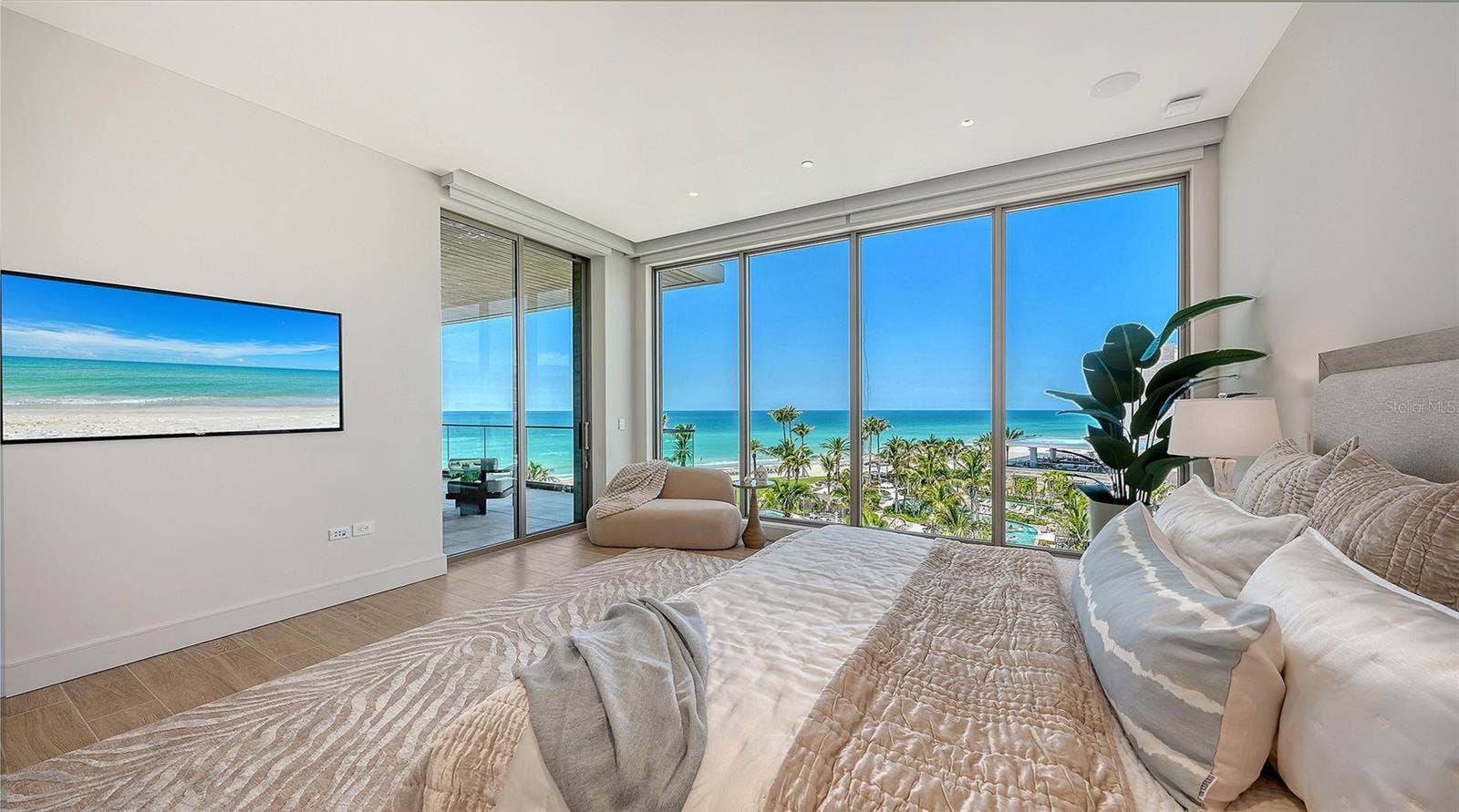 1561 GULF OF MEXICO DRIVE, #403, Longboat Key, FL 34228 1561 GULF OF MEXICO DRIVE, #403, Longboat Key, FL 34228