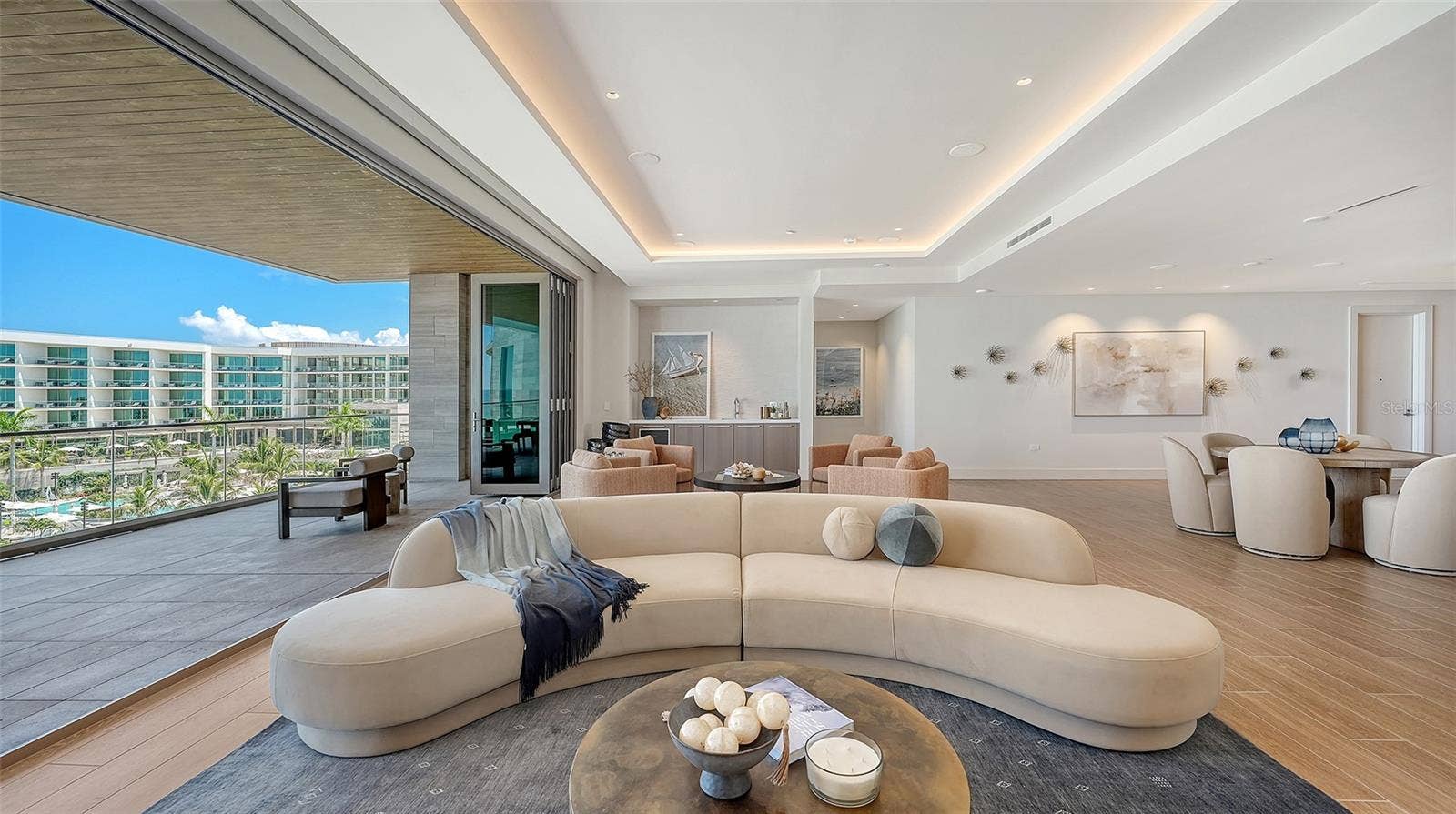 1561 GULF OF MEXICO DRIVE, #403, Longboat Key, FL 34228 1561 GULF OF MEXICO DRIVE, #403, Longboat Key, FL 34228