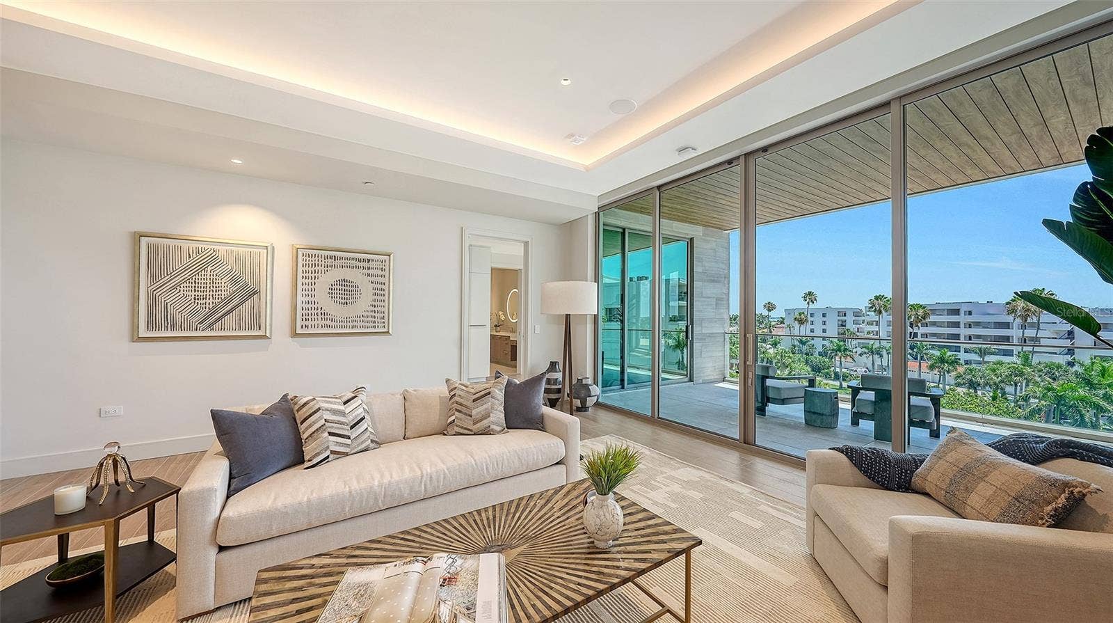 1561 GULF OF MEXICO DRIVE, #403, Longboat Key, FL 34228 1561 GULF OF MEXICO DRIVE, #403, Longboat Key, FL 34228