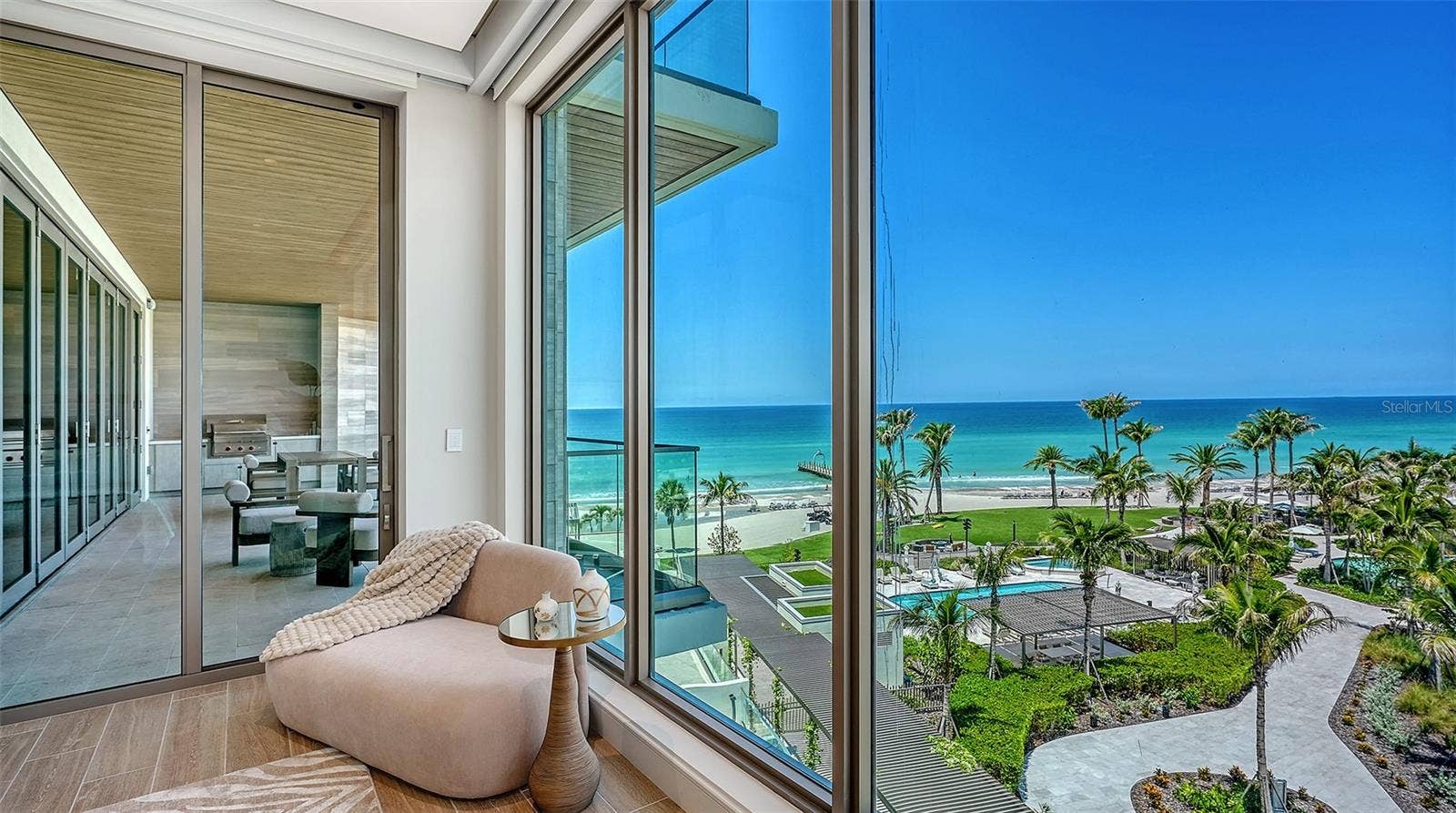 1561 GULF OF MEXICO DRIVE, #403, Longboat Key, FL 34228 1561 GULF OF MEXICO DRIVE, #403, Longboat Key, FL 34228