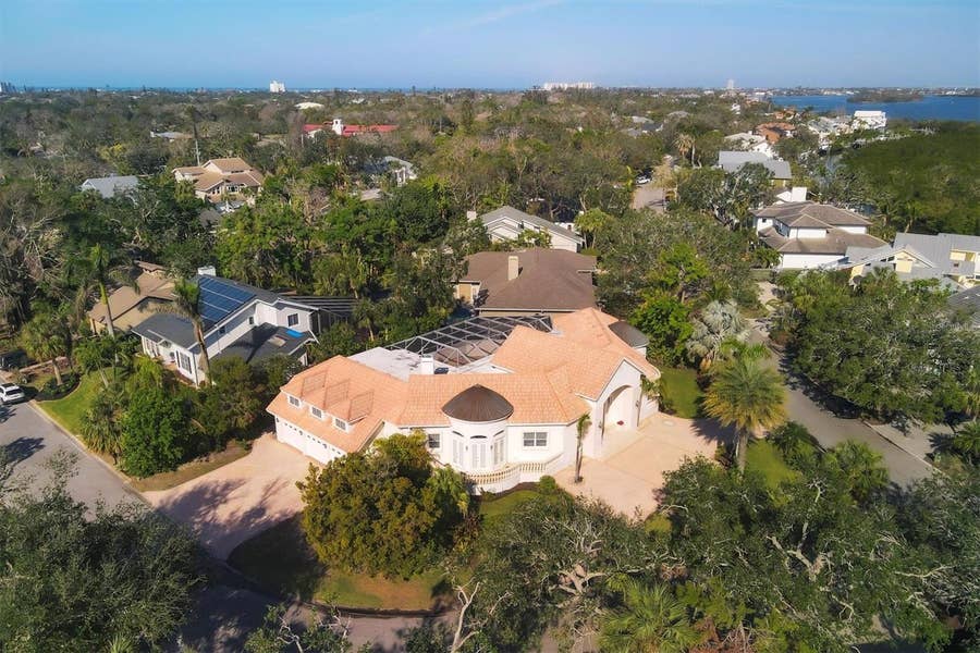Property photo for 5331 SIESTA COVE DRIVE, Sarasota, FL