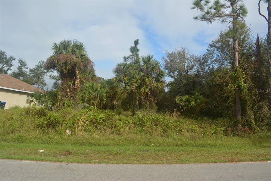 Property photo for MADDOCK CIRCLE, North Port, FL