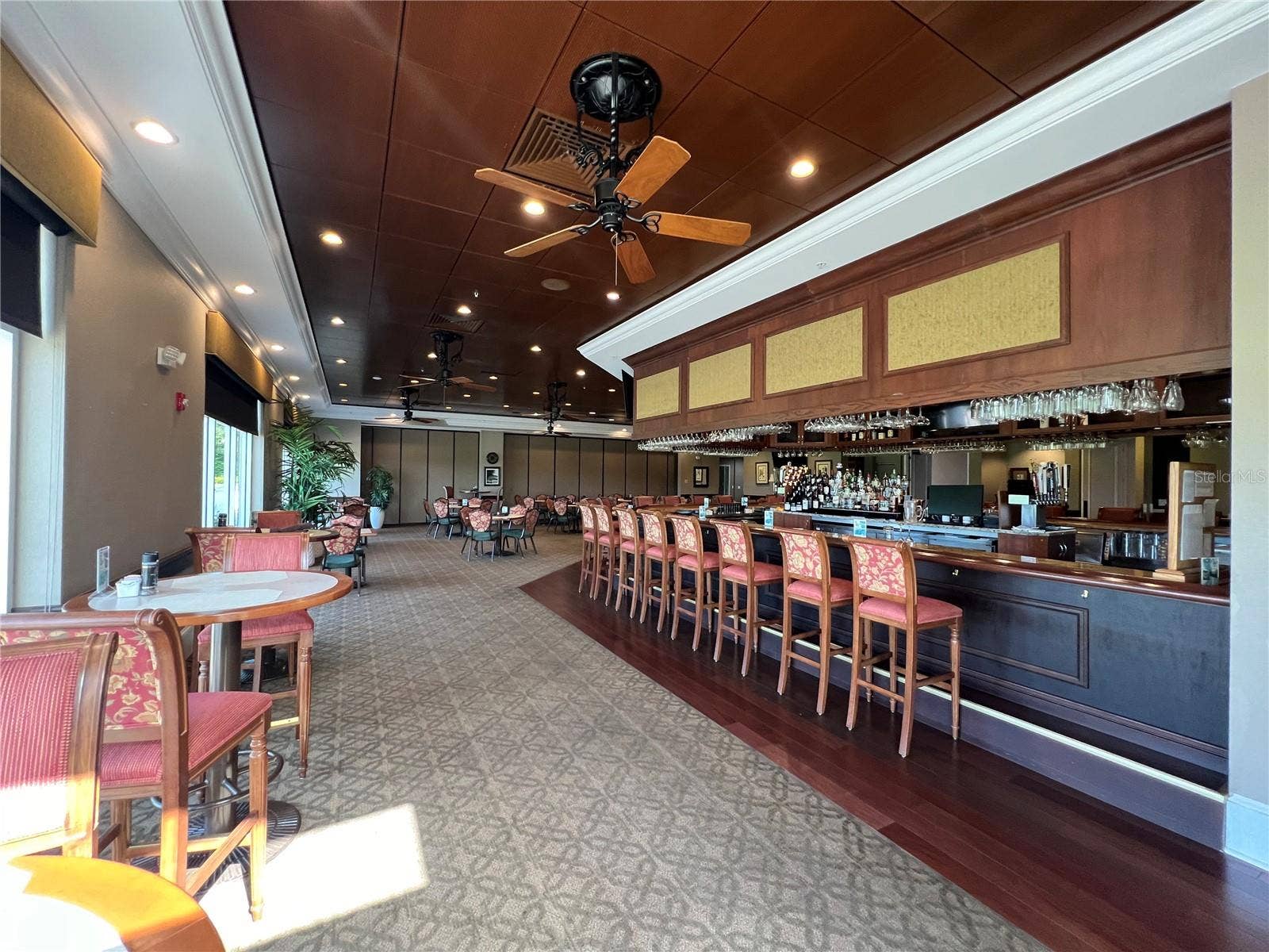 6713 STONE RIVER ROAD, #205, Bradenton, FL 34203 Restaurant & full bar