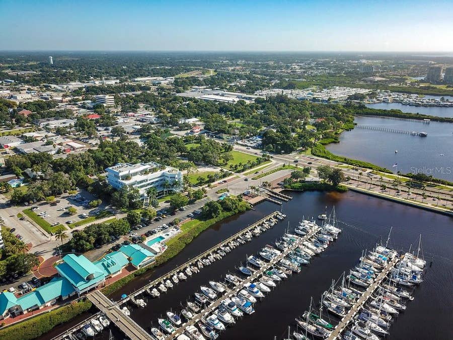 Property photo for 834 RIVERSIDE DRIVE, Palmetto, FL