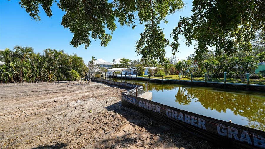 Property photo for 660 LONGVIEW DRIVE, Longboat Key, FL