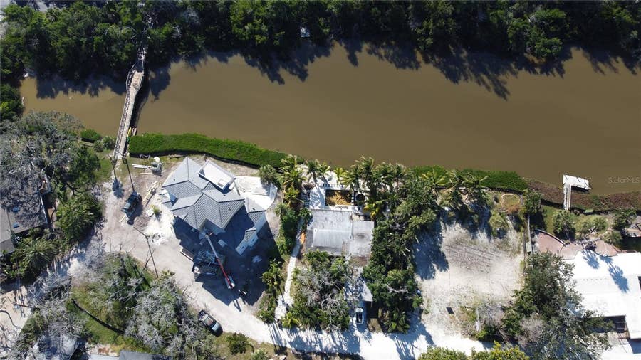 Property photo for 8534 HERON LAGOON CIRCLE, Sarasota, FL