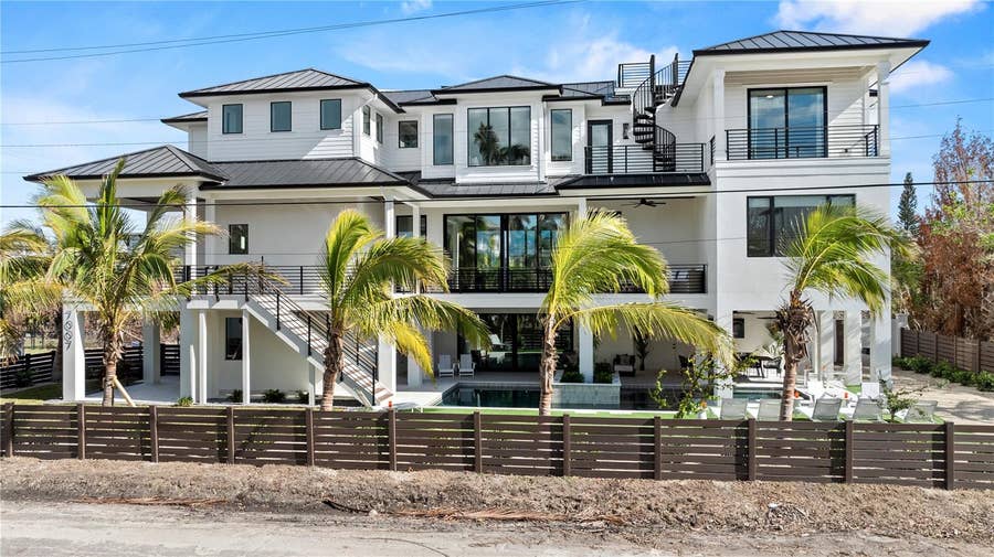 Property photo for 7007 POINT OF ROCKS ROAD, Sarasota, FL