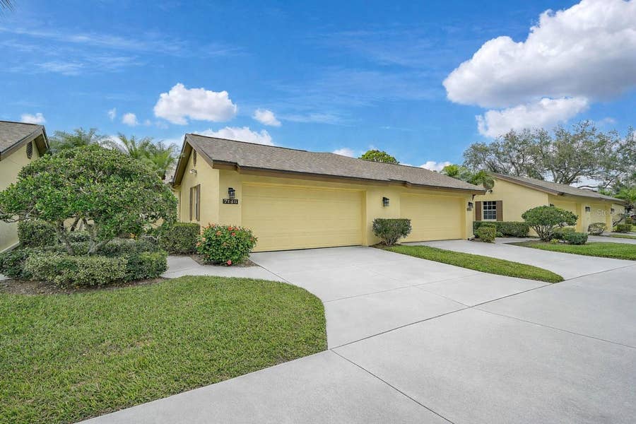 Property photo for 7146 LAKESIDE DRIVE, Sarasota, FL