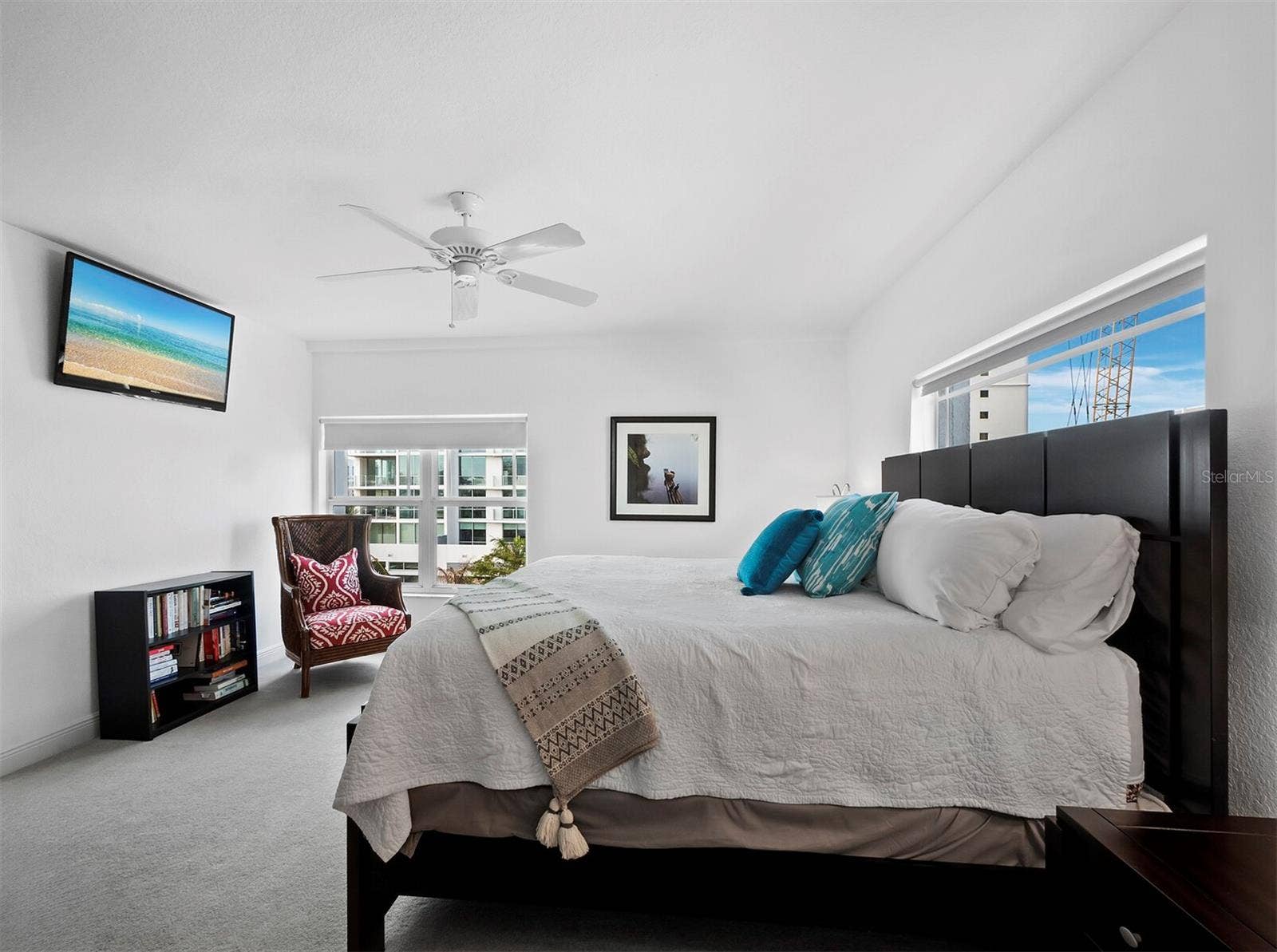 650 GOLDEN GATE POINT, #401, Sarasota, FL 34236 650 GOLDEN GATE POINT, #401, Sarasota, FL 34236