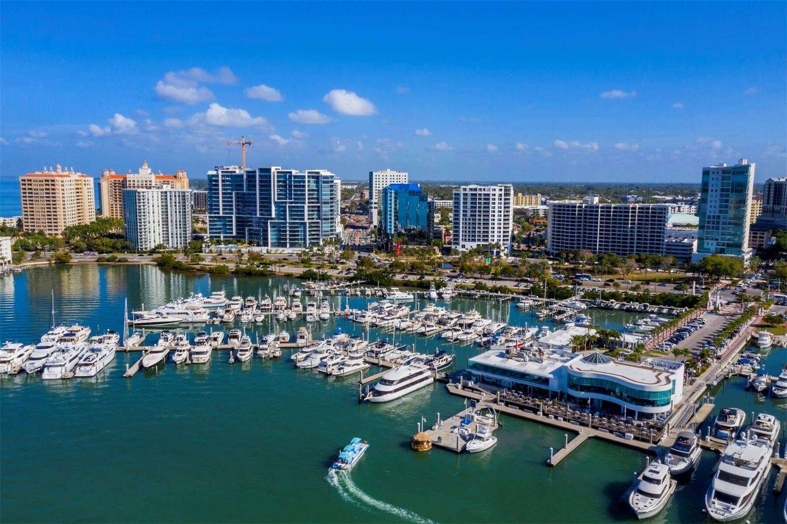 650 GOLDEN GATE POINT, #401, Sarasota, FL 34236 650 GOLDEN GATE POINT, #401, Sarasota, FL 34236