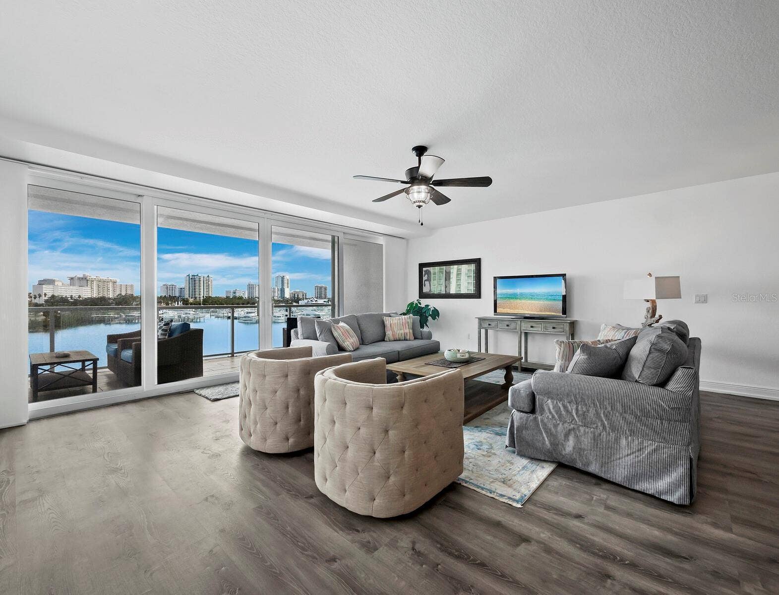 650 GOLDEN GATE POINT, #401, Sarasota, FL 34236 650 GOLDEN GATE POINT, #401, Sarasota, FL 34236