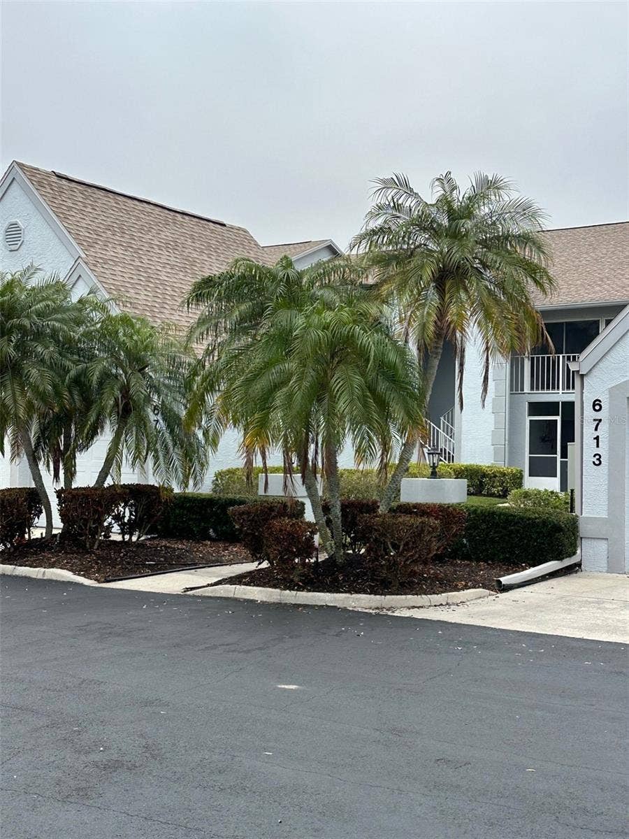6713 Stone River #206
