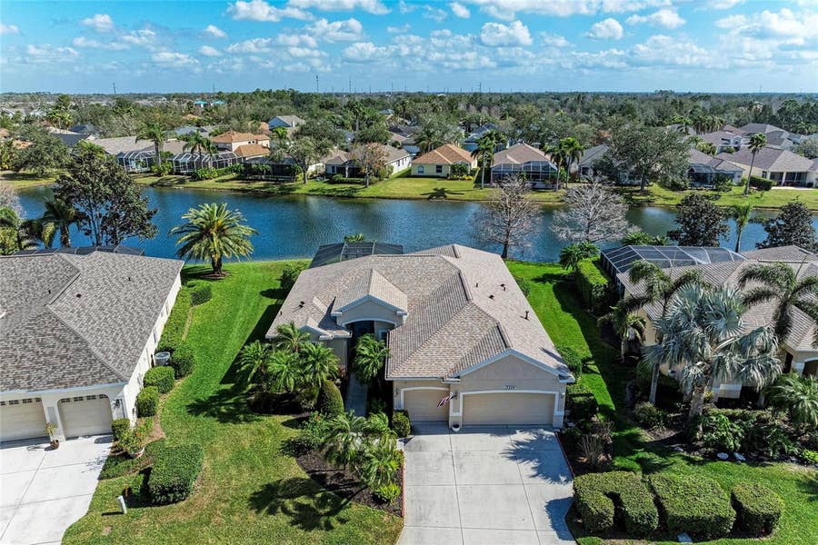 Property photo for 13324 PURPLE FINCH CIRCLE, Lakewood Ranch, FL