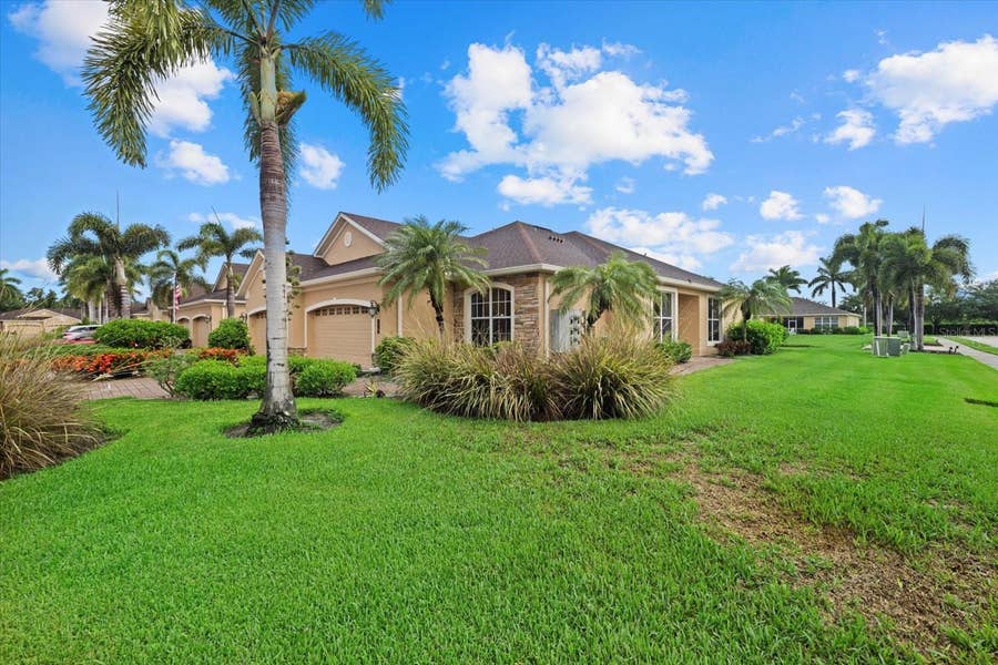 Property photo for 4331 TURNBERRY CIRCLE, North Port, FL