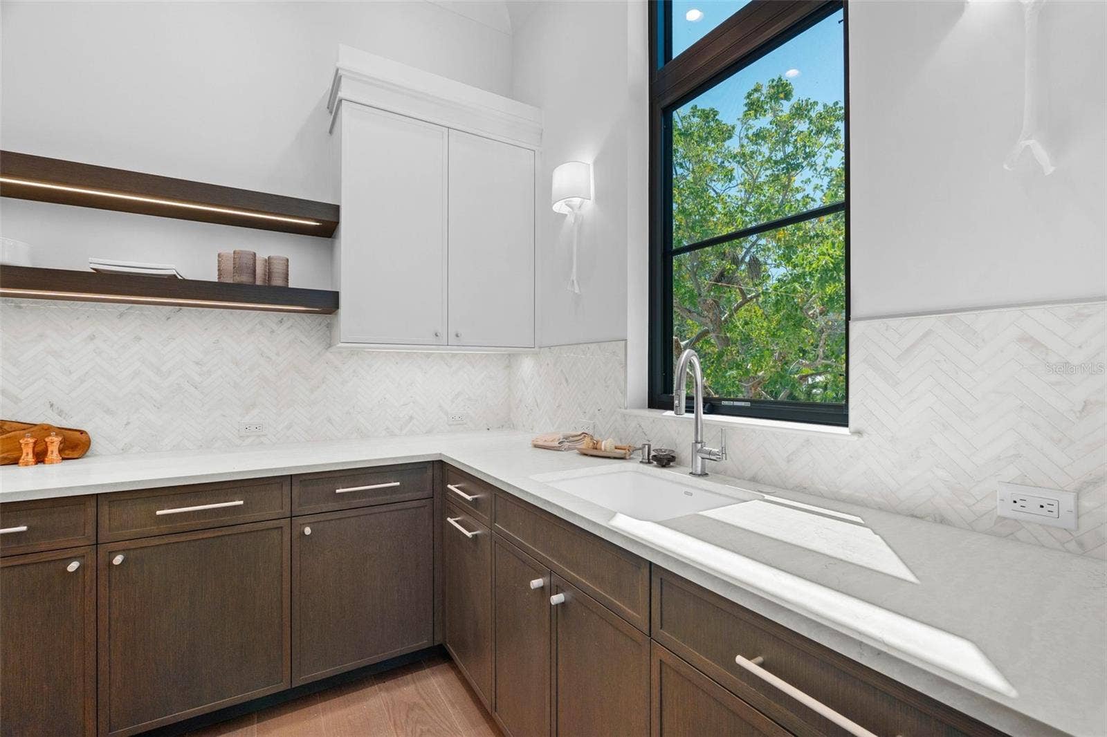 7324 POINT OF ROCKS ROAD, Sarasota, FL 34242 7324 POINT OF ROCKS ROAD, Sarasota, FL 34242