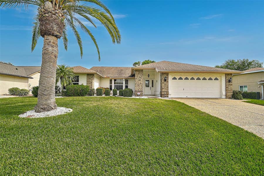 Property photo for 4360 PRESIDENTIAL AVENUE CIRCLE E, Bradenton, FL