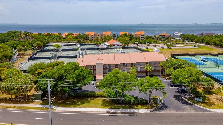Property photo for 4510 EL CONQUISTADOR PARKWAY, #105, Bradenton, FL