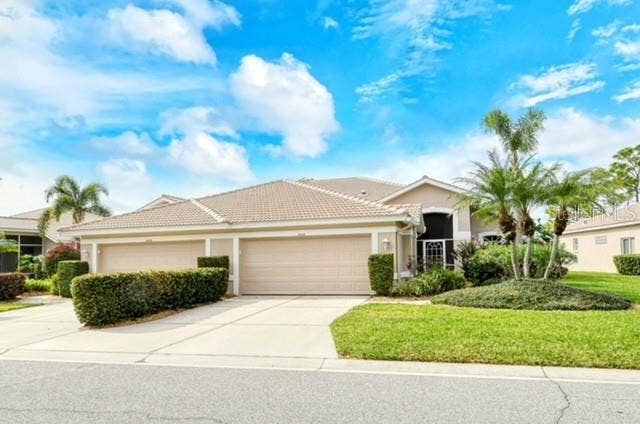Property photo for 9480 FOREST HILLS CIRCLE, Sarasota, FL