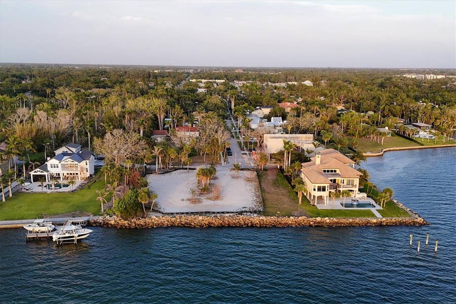 Property photo for 603 INDIAN BEACH LANE, Sarasota, FL