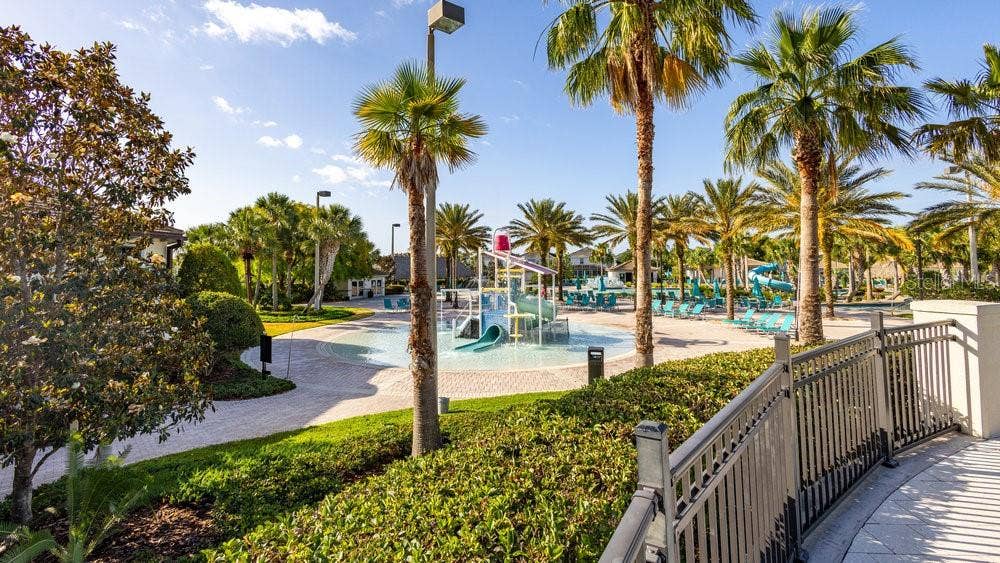 1450 ROLLING FAIRWAY DRIVE, Davenport, FL 33896 Splash Pad