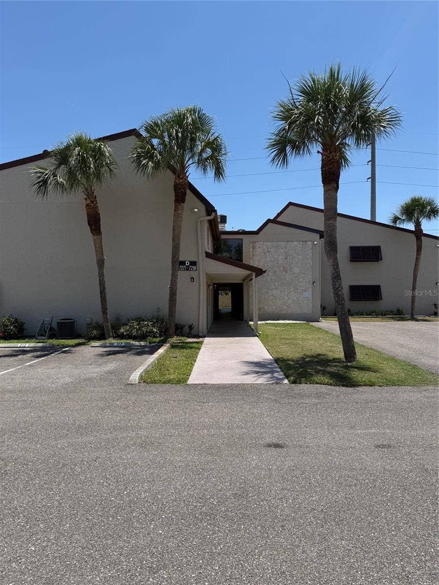 Property photo for 7273 CLOISTER DRIVE, #121, Sarasota, FL