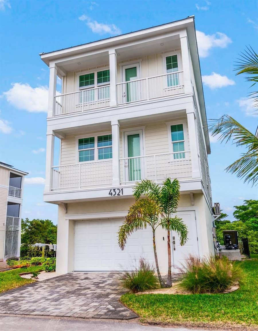 Property photo for 4321 MARINA VIEW WAY, Cortez, FL