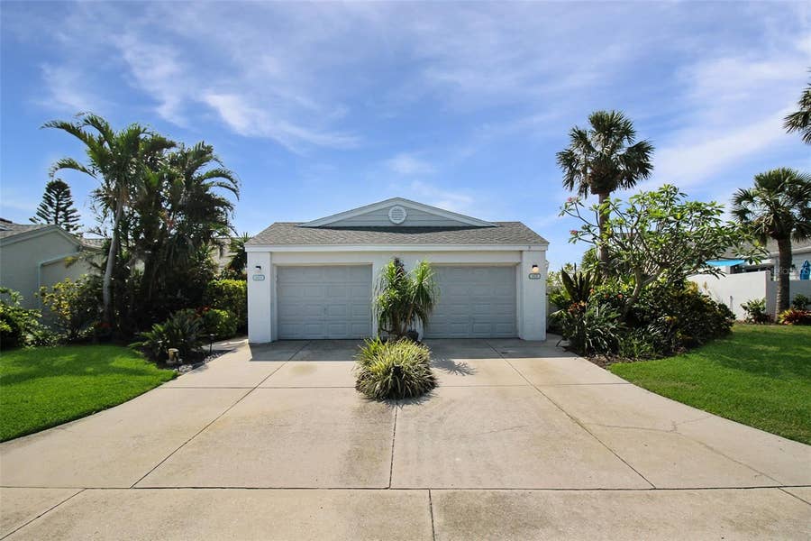 Property photo for 971 WATERSIDE LANE, Bradenton, FL