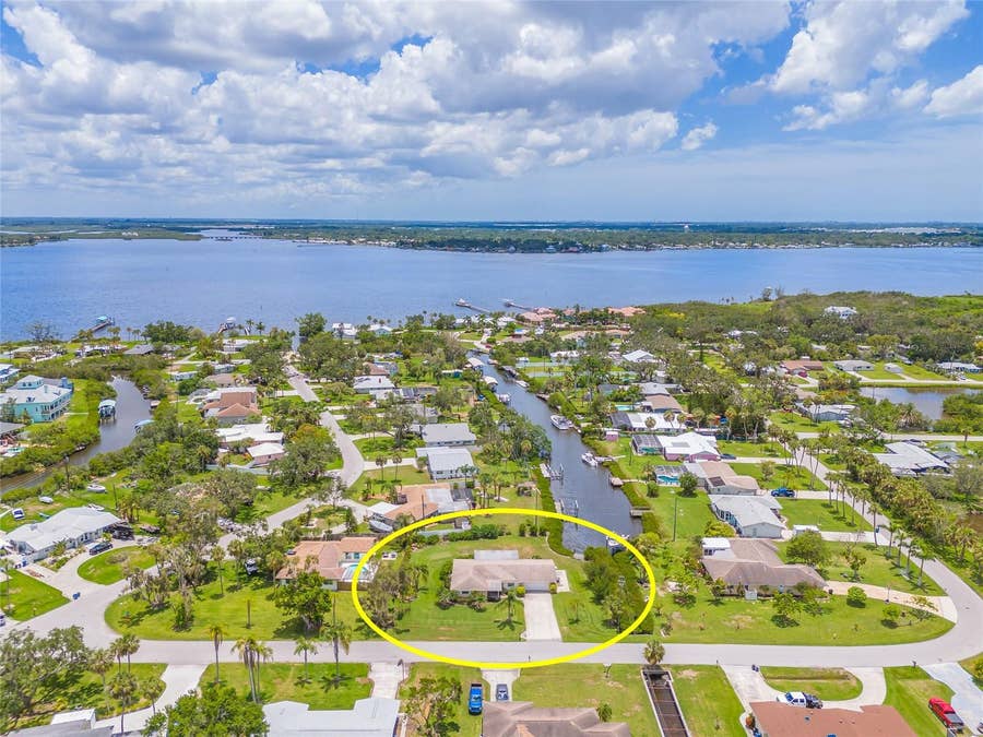 Property photo for 336 HIGHLAND SHORES DR, Ellenton, FL