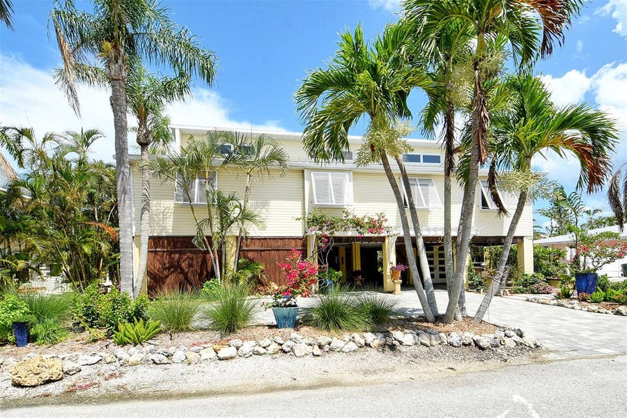 Property photo for 701 MARBURY LANE, Longboat Key, FL
