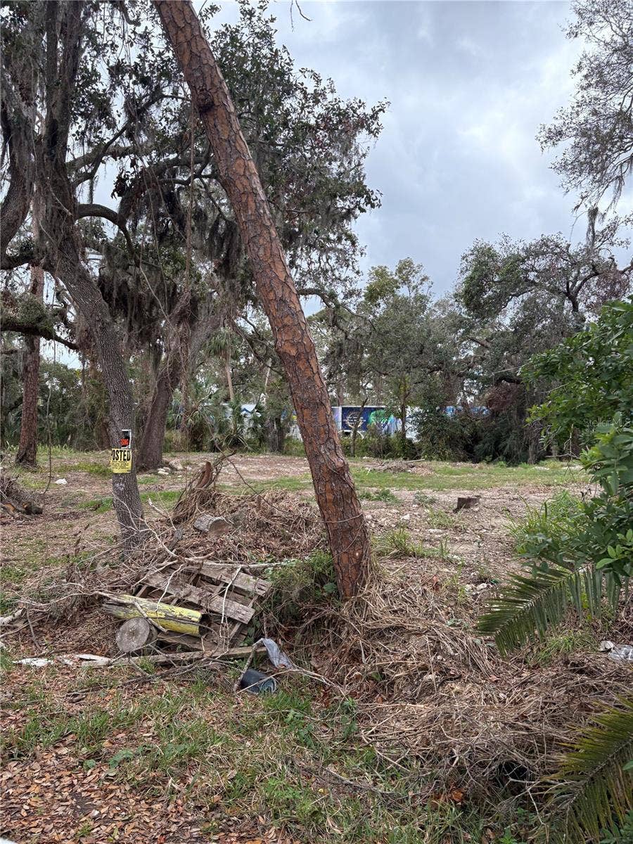 Property photo for 1622 51ST AVENUE E, Bradenton, FL