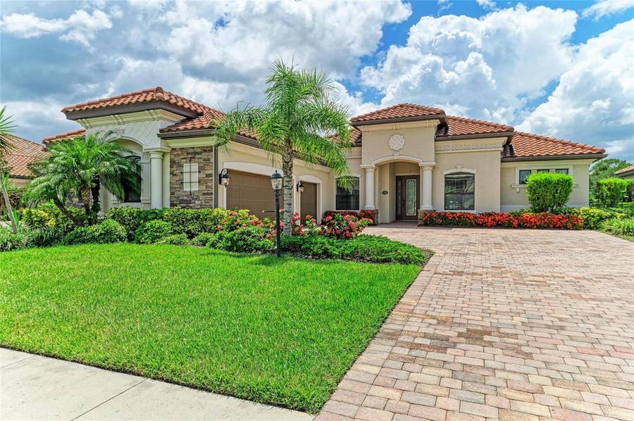 Property photo for 13819 SWIFTWATER WAY, Bradenton, FL